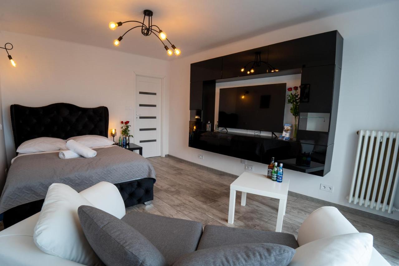 Apartament Nero Mielec Eksteriør billede
